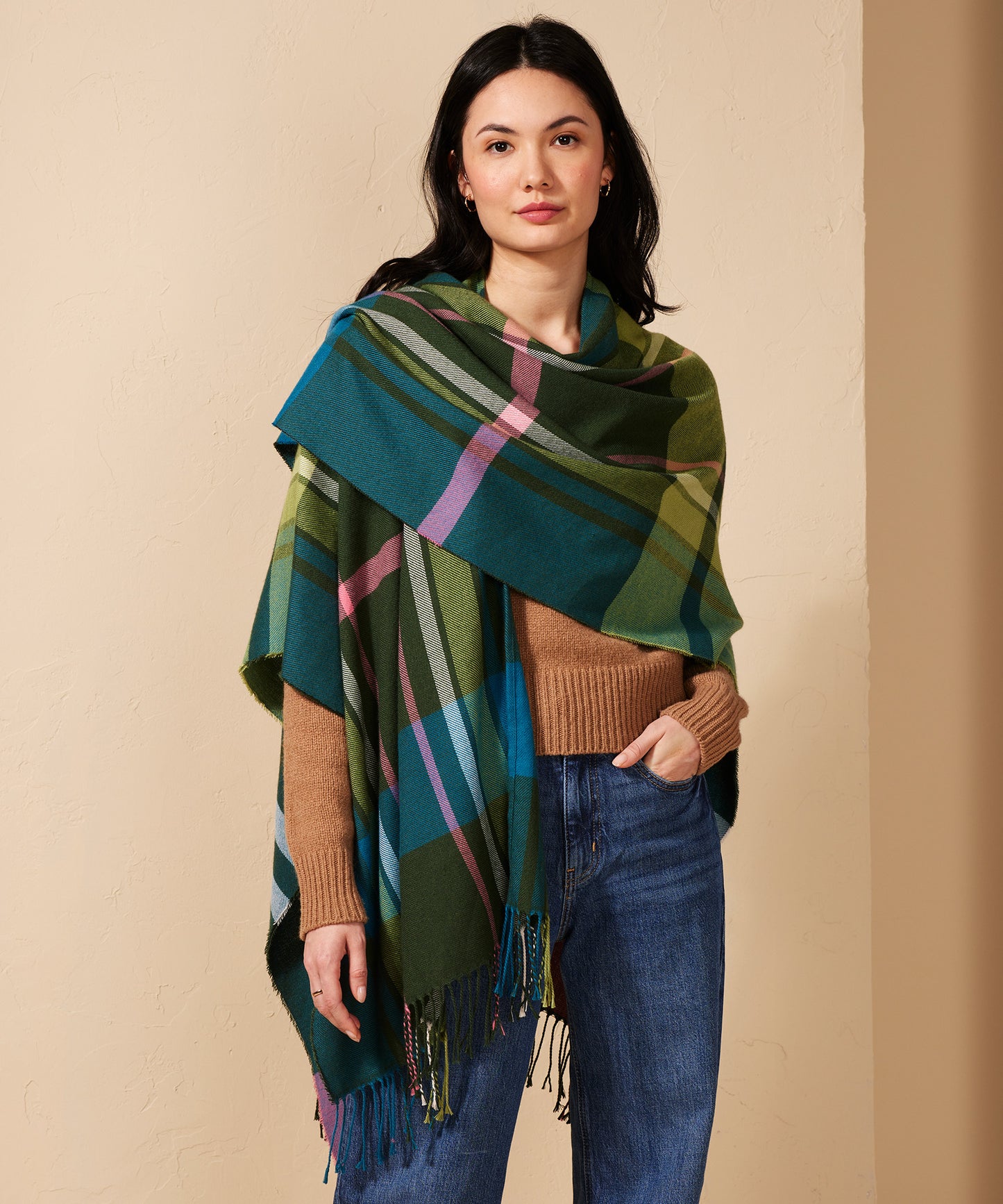 Plaid Ruana in color Olive