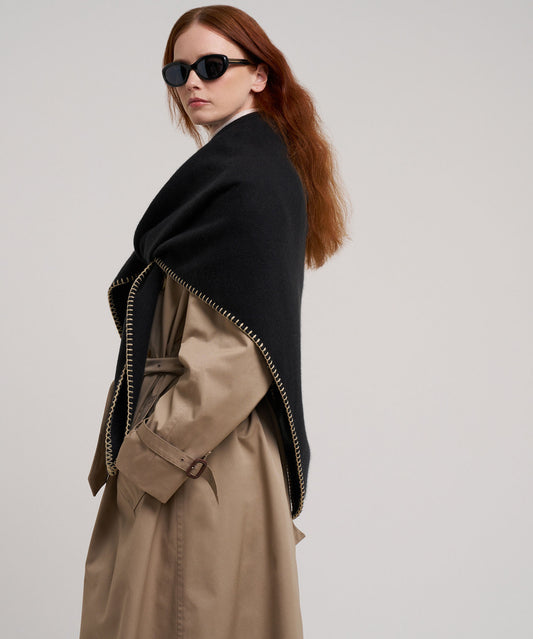 Oversized Triangle Wrap in color black