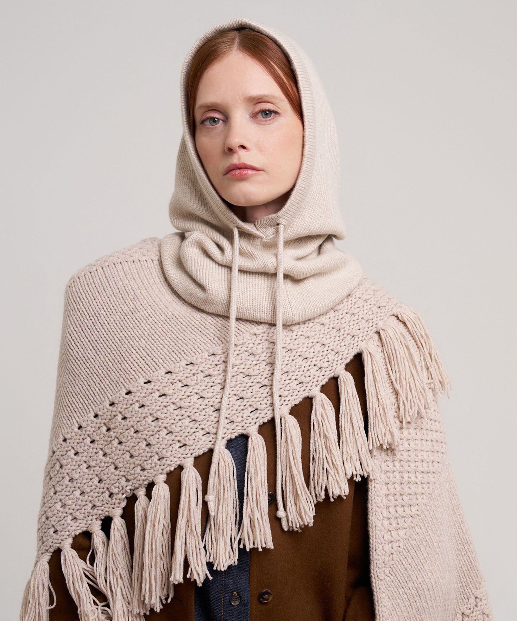 Gramercy Stitch Triangle in color LT Taupe
