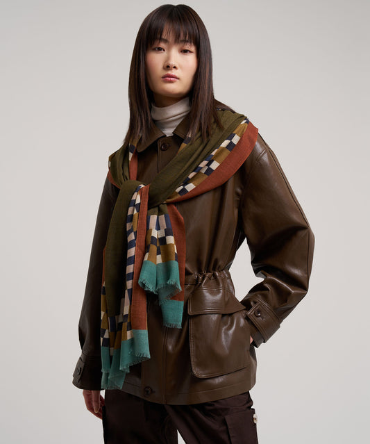 Soho Geo Wrap in color olive