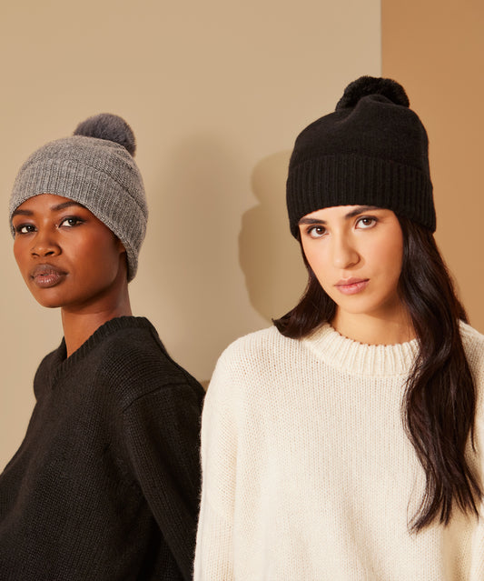 Wool/Cashmere Honeycomb Beanie in color Granite Heather and black