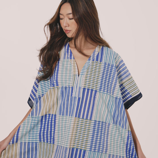 Stripe Illusion Caftan in color ultramarine
