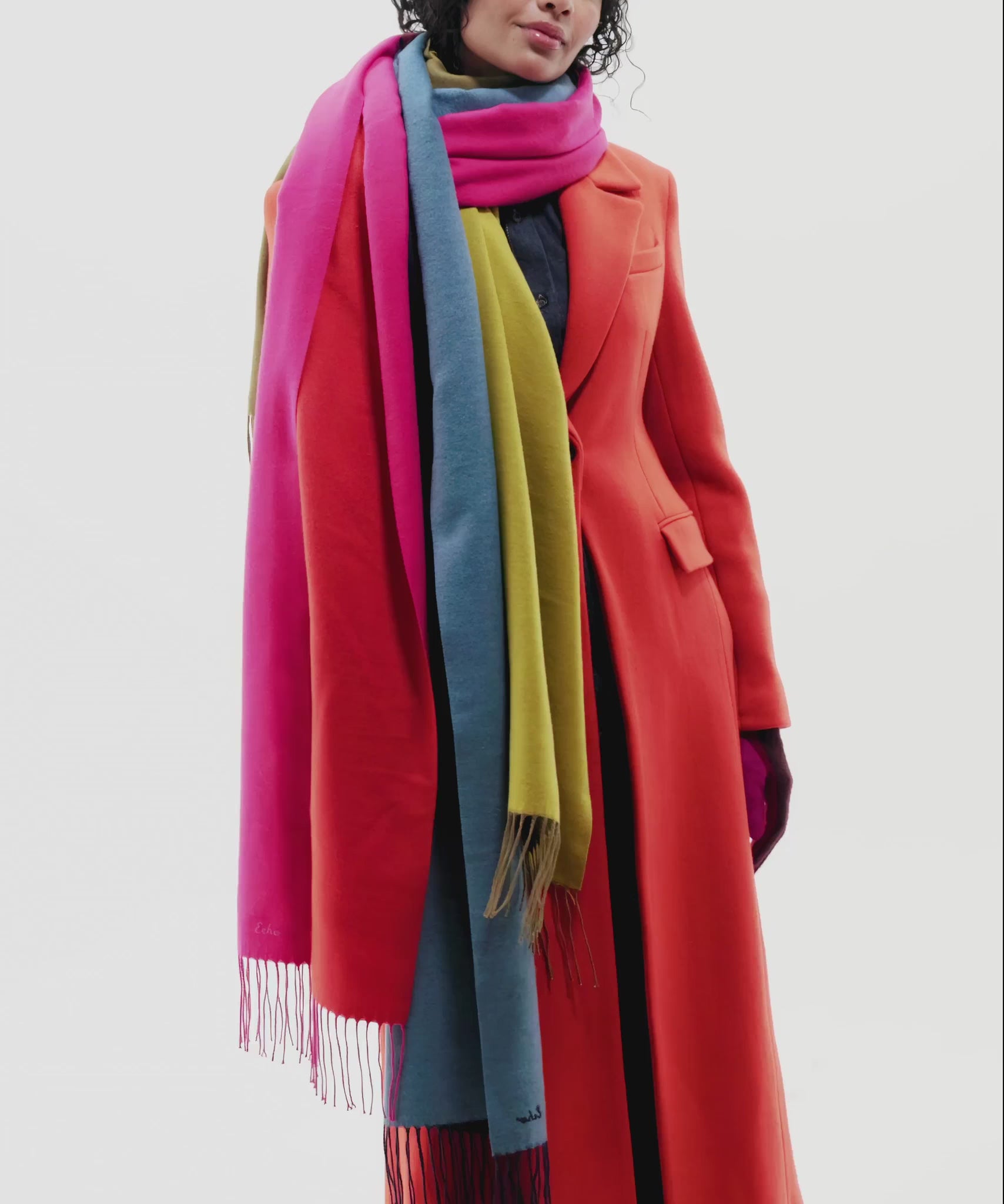 Double Face Scarf in color olive