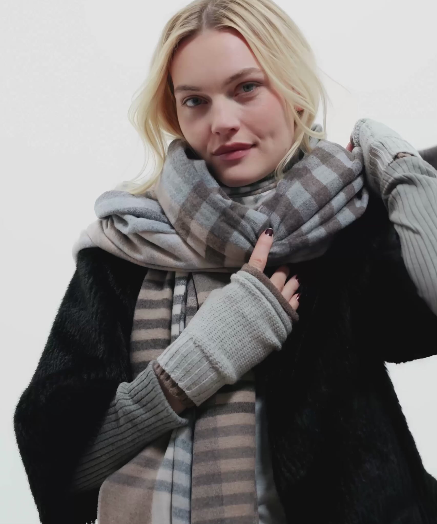 Crosby Wool and Cashmere Fingerless Glove – Echo