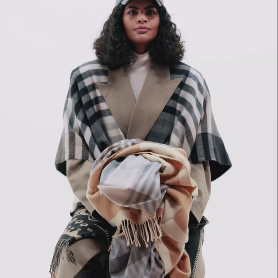 Gramercy Plaid Ruana in color black