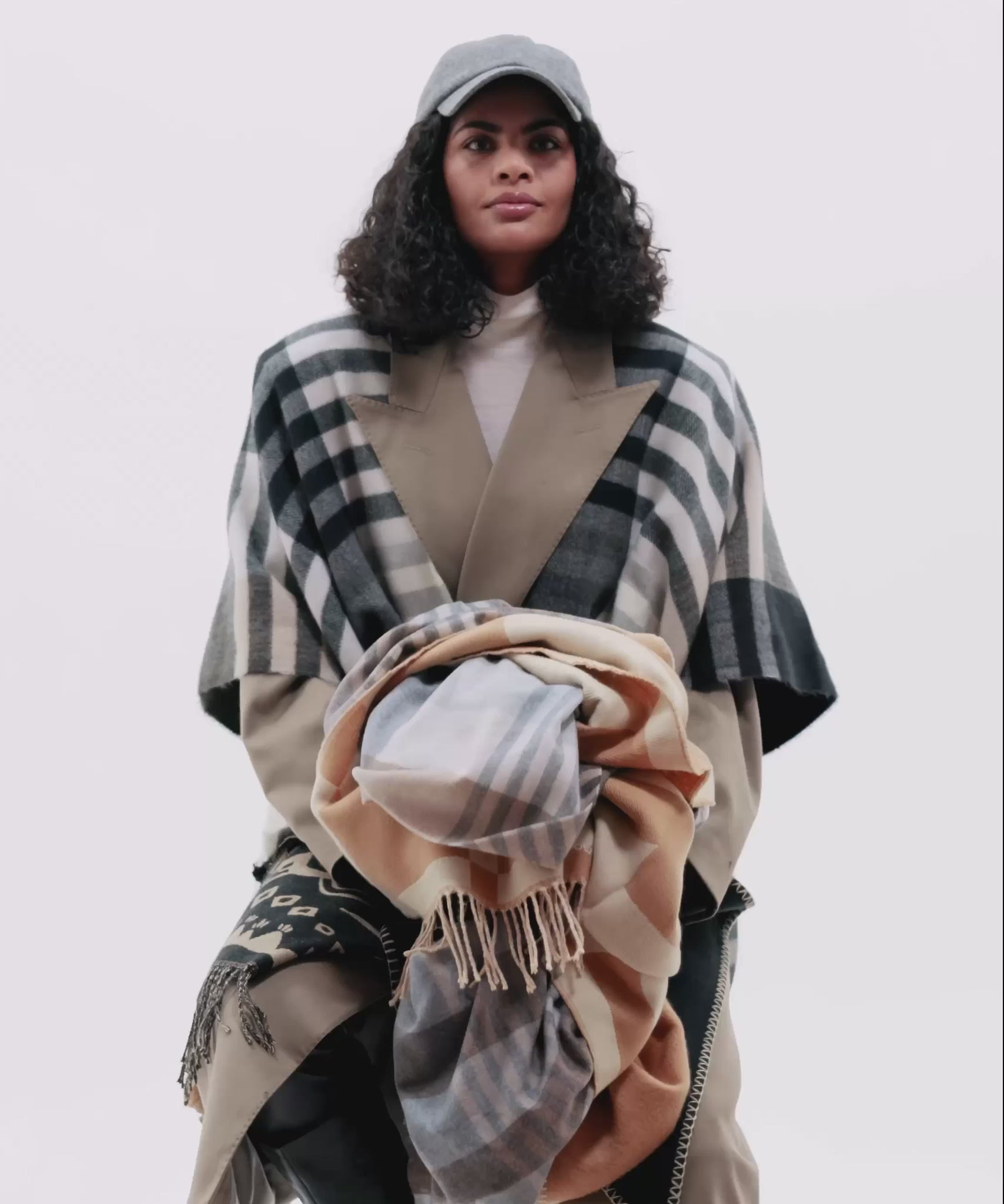 Gramercy Plaid Ruana in color black