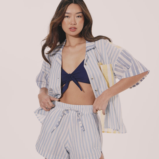 Cassis Camp Shirt in color chambray