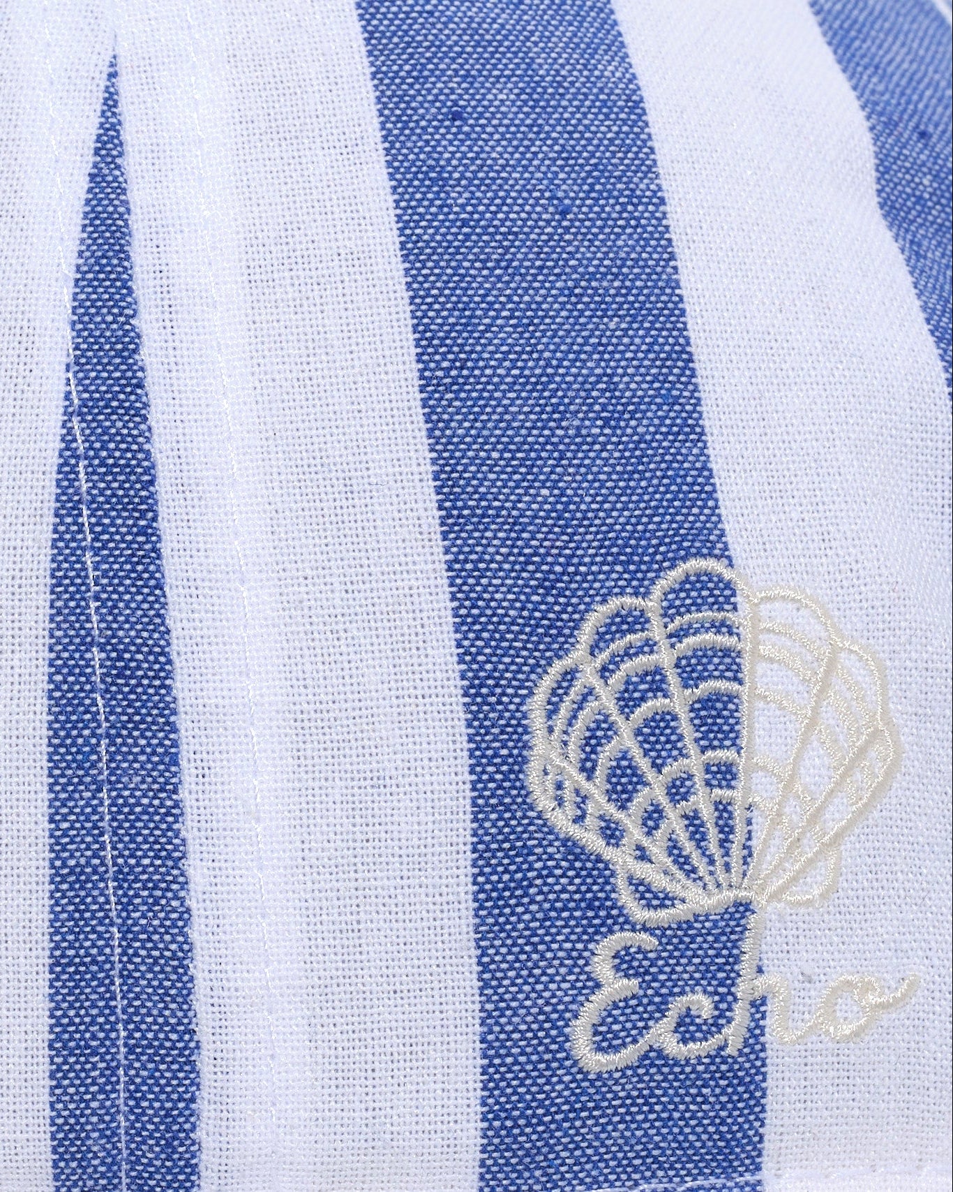 Cassis Cap in color chambray