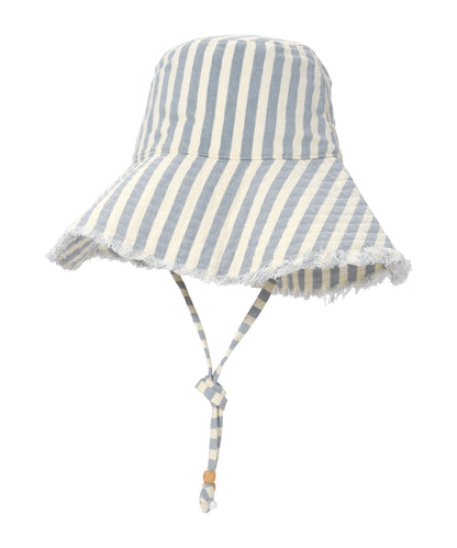 Old Town Bucket Hat in color misty grey