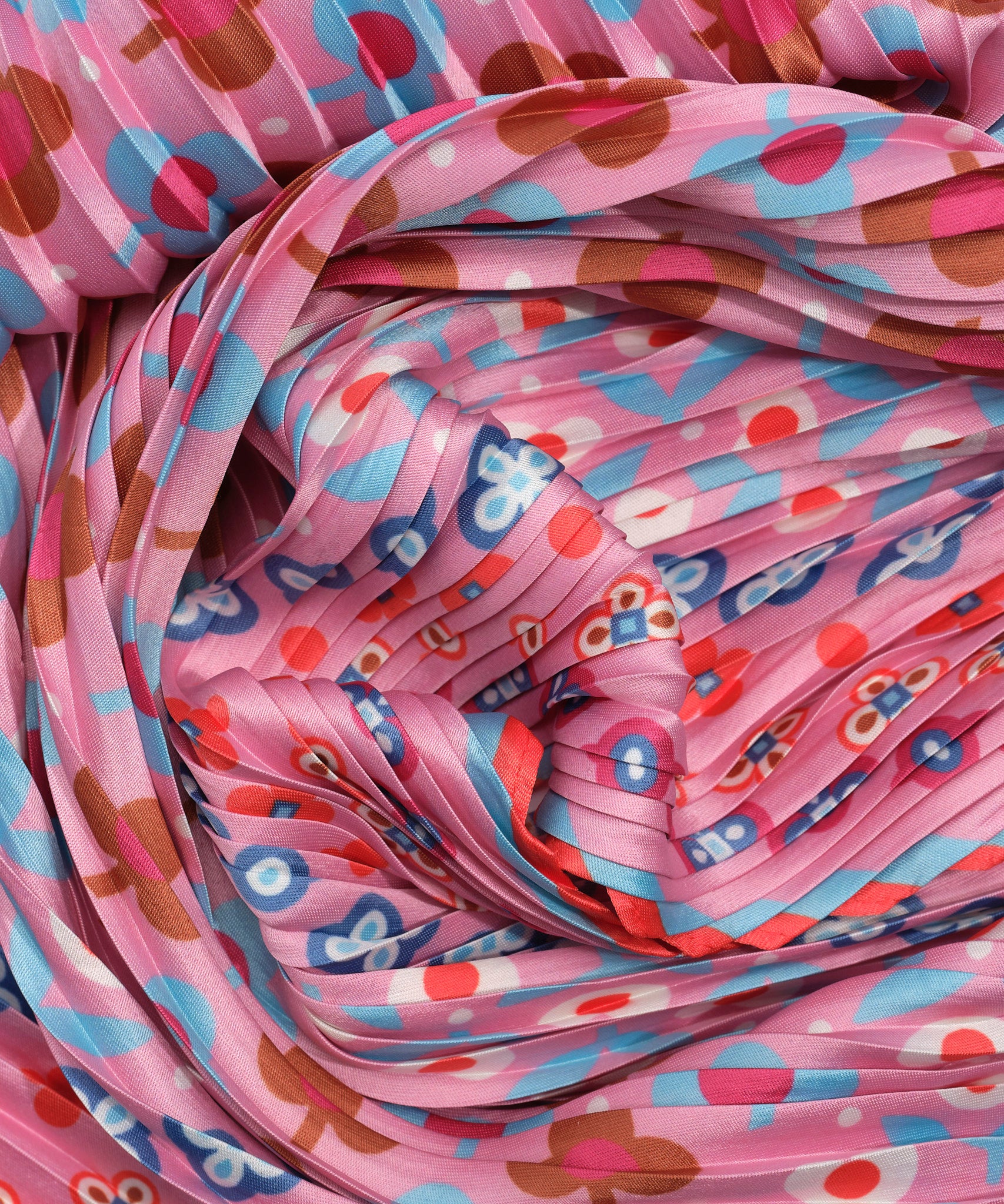 Clover Pleated Diamond in color beach pink