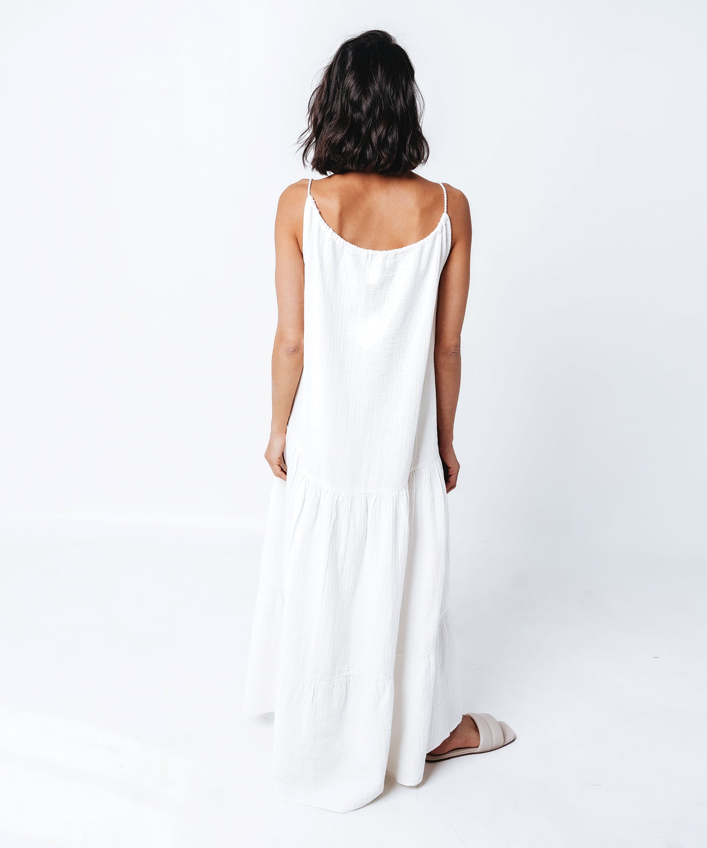 Color:Cream