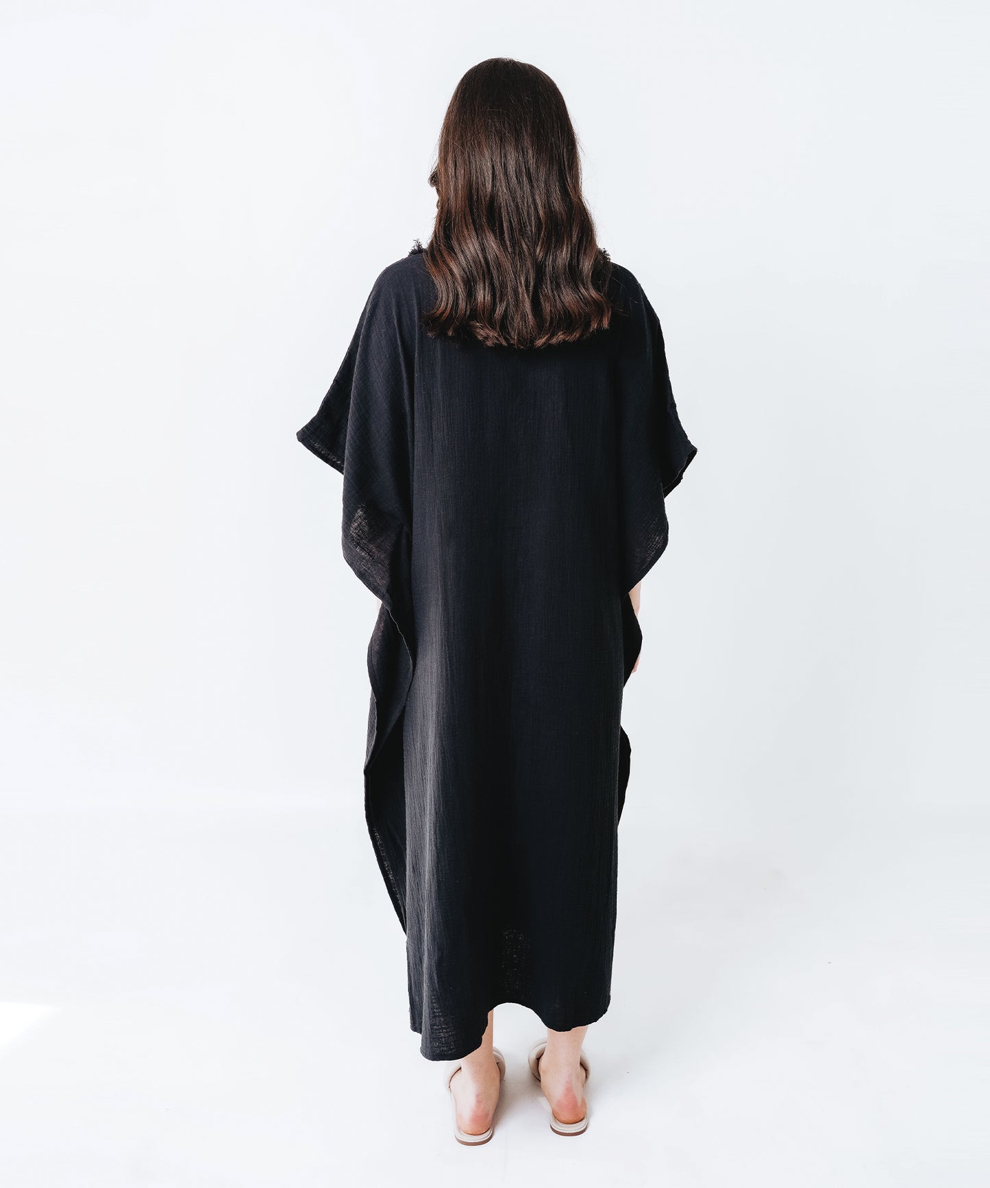 Double Gauze Maxi Caftan W.lace in color Black