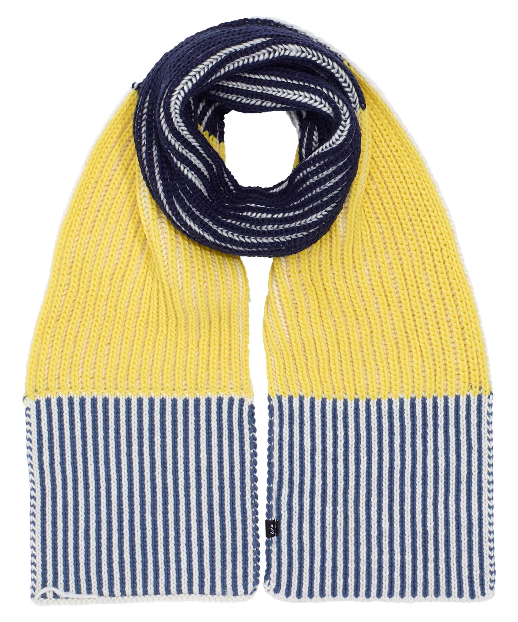 Highlighter Scarf in color Amparo Blue