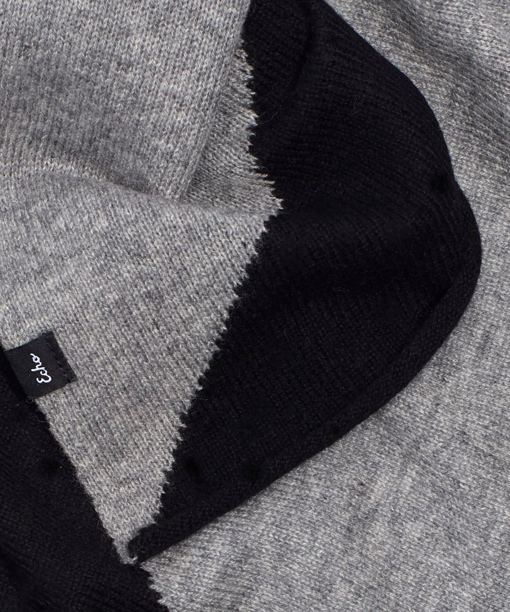 Cashmere Blend Colorblock Bandana in color Black