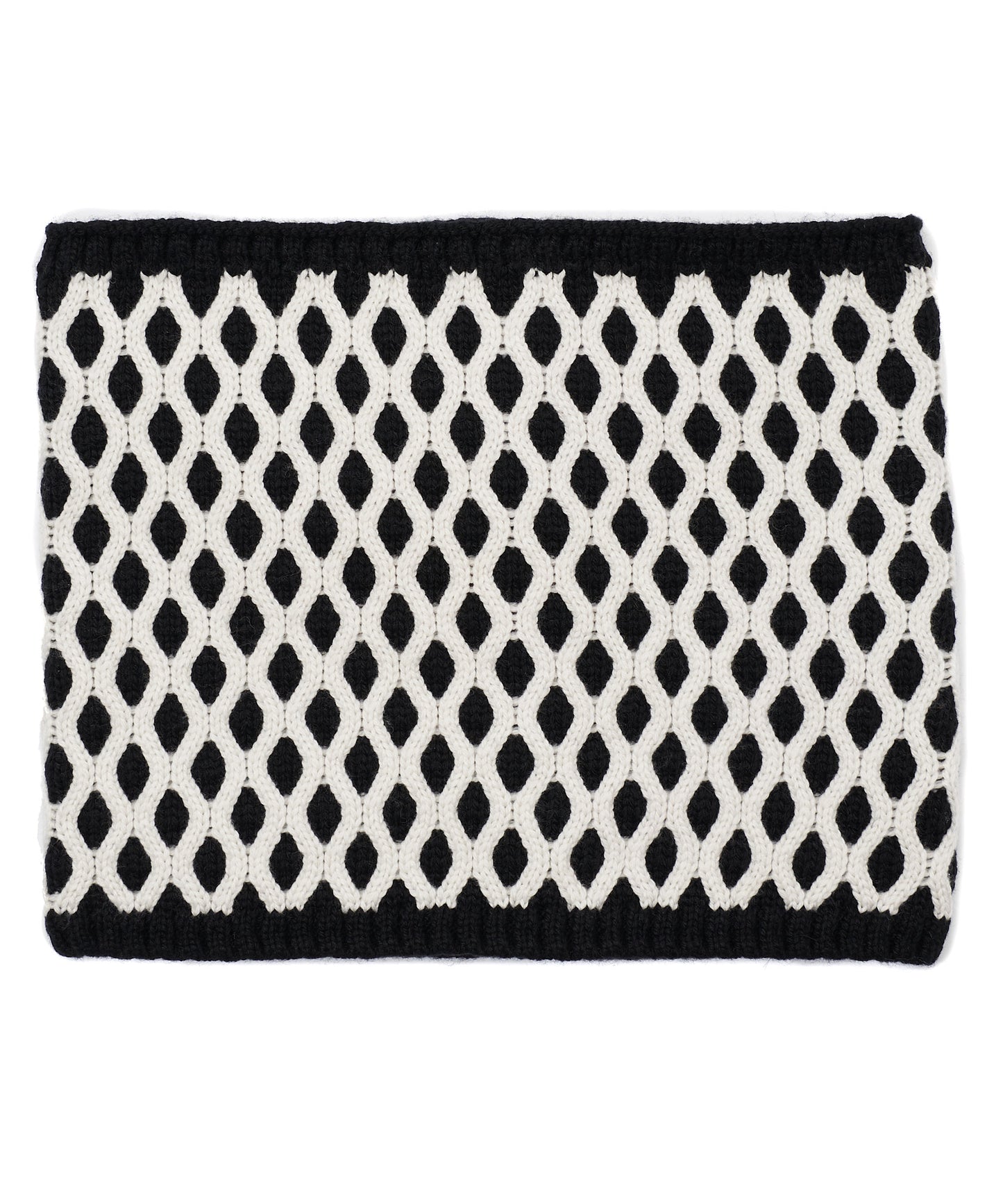 Recycled Bi-color Honeycomb Neck Warmer in color Black/White