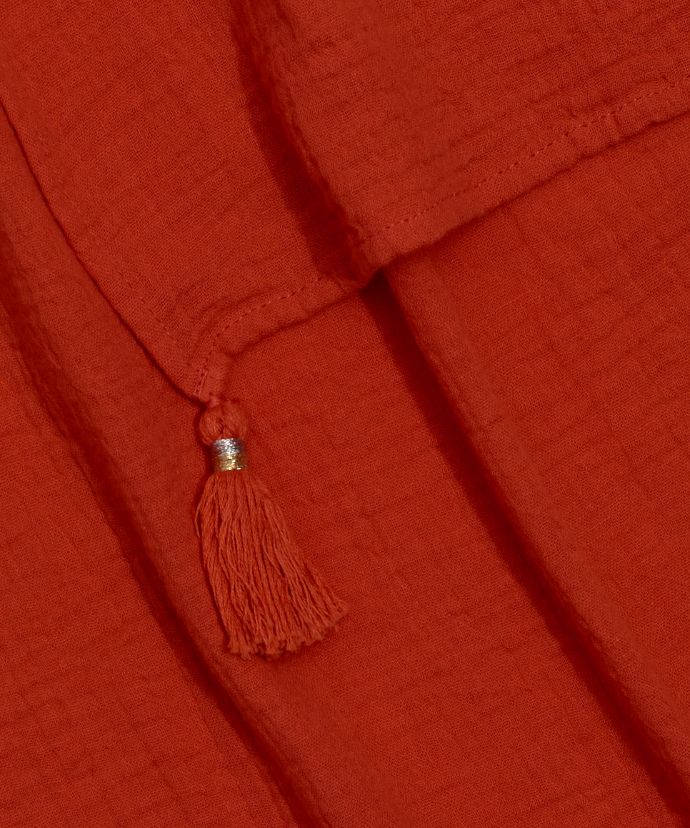 Color:Poppy