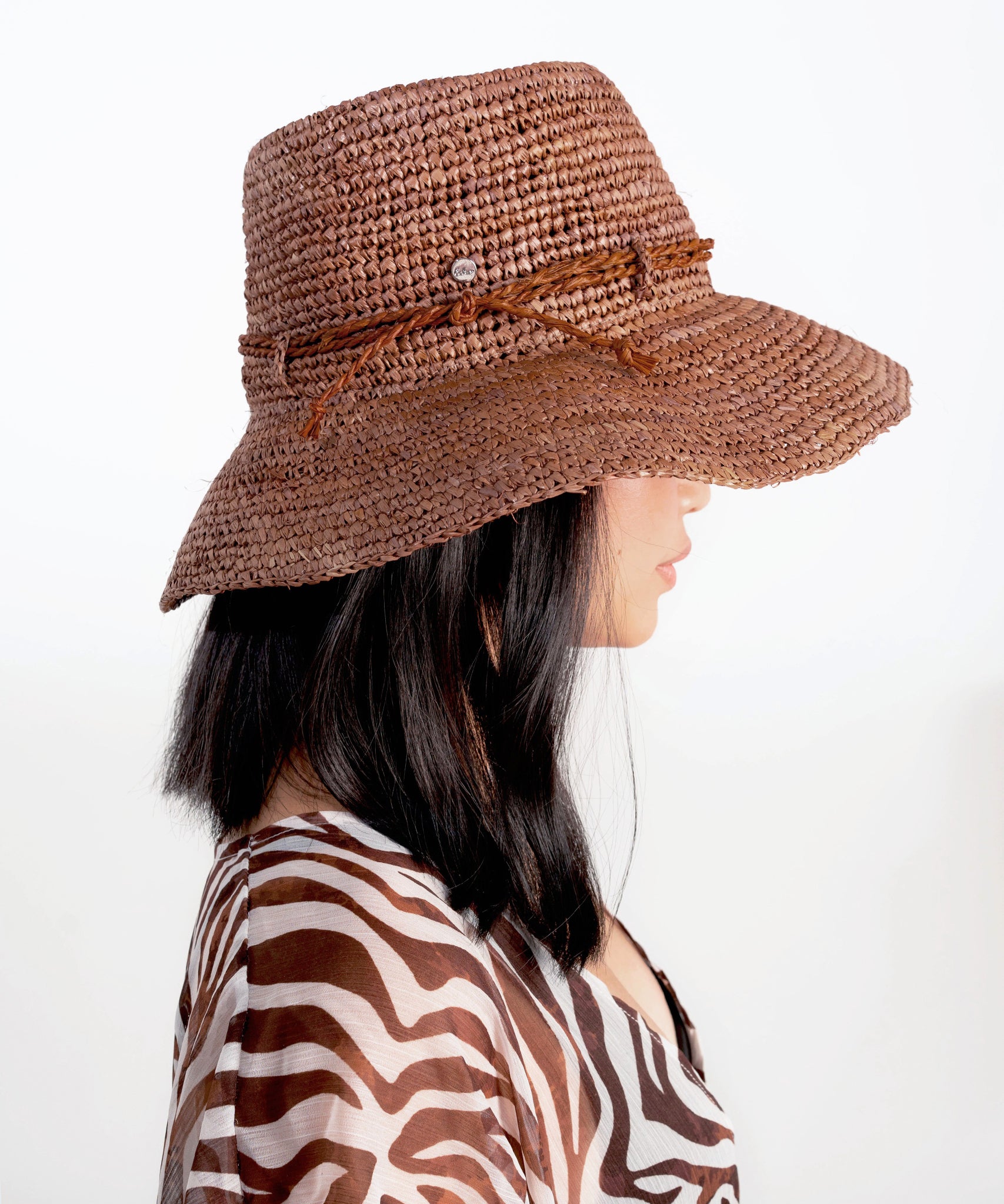 Echo Raffia Packable Bucket Hat In Natural – Sandpipers