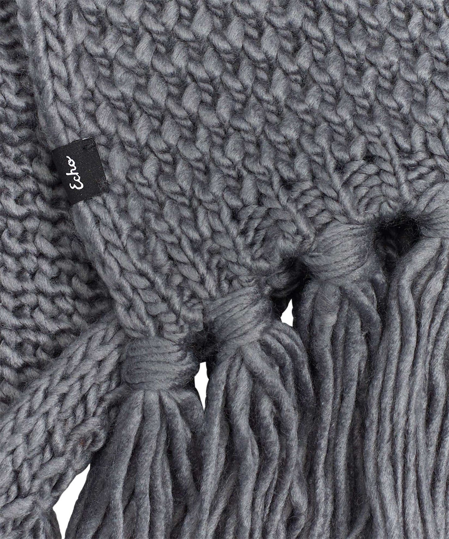 Chunky Scarf With Fringe in color Echo Charcoal
